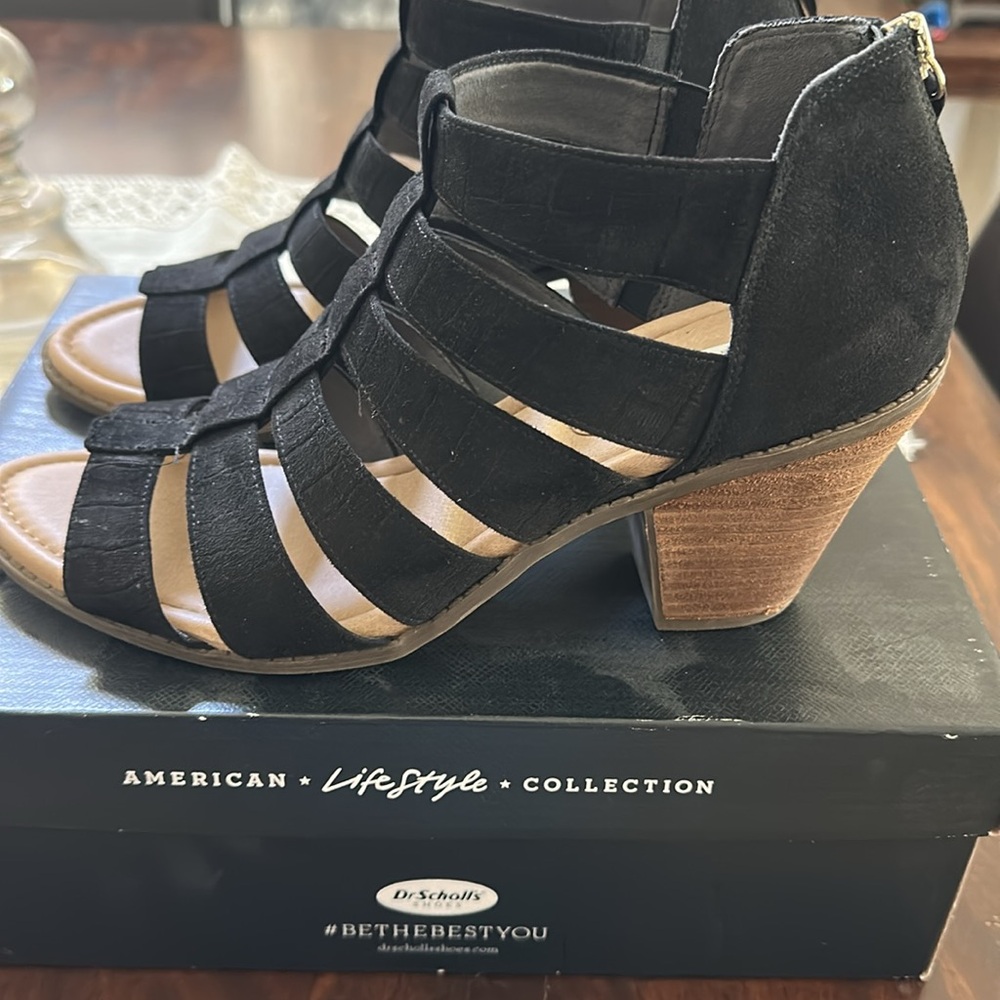 Dr. Scholl's Women's Black Strappy Sandals size 10. Gladiator style. 3.25" heel - Picture 5 of 7